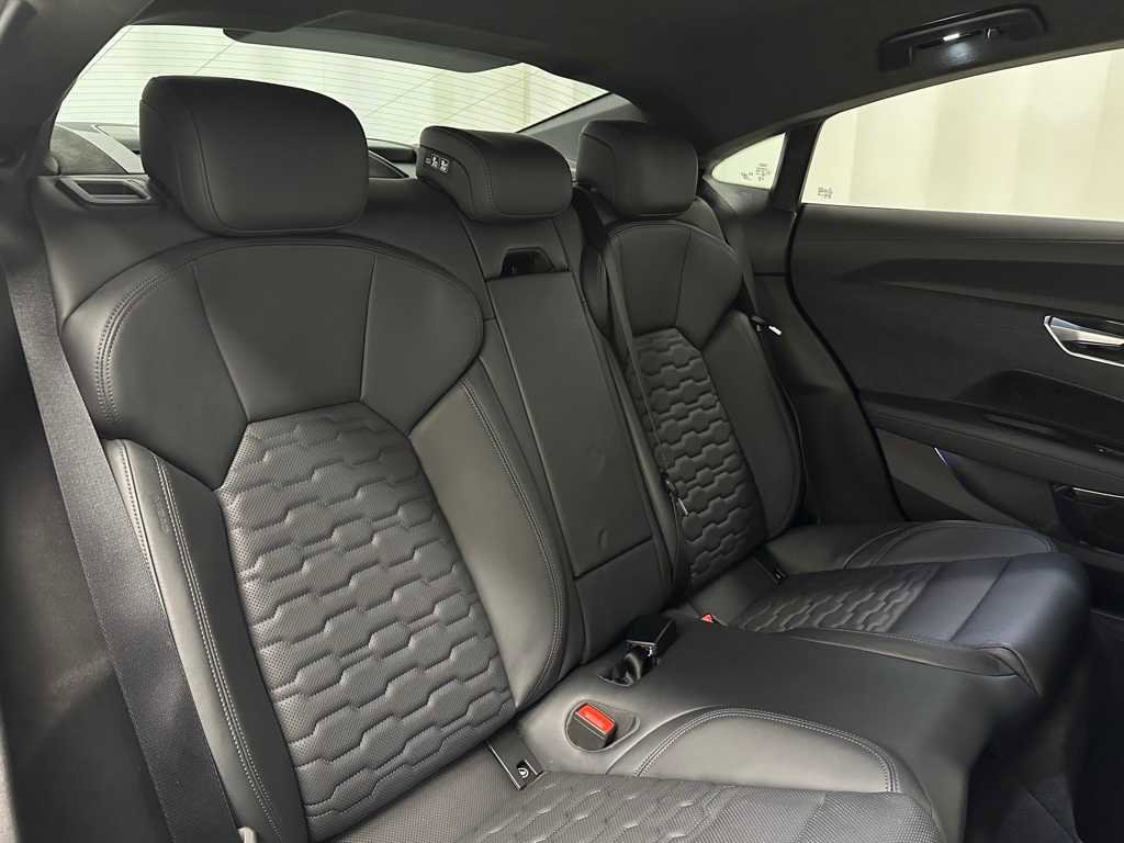 Used 2023 Audi RS e-tron GT w/ Carbon Performance Package image 22