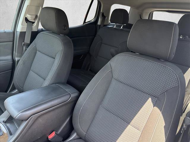 Used 2023 GMC Acadia SLE FWD image 20