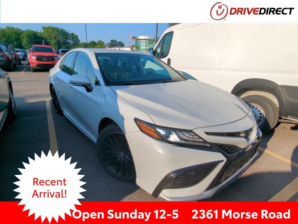 Used 2024 Toyota Camry XSE FWD image 1
