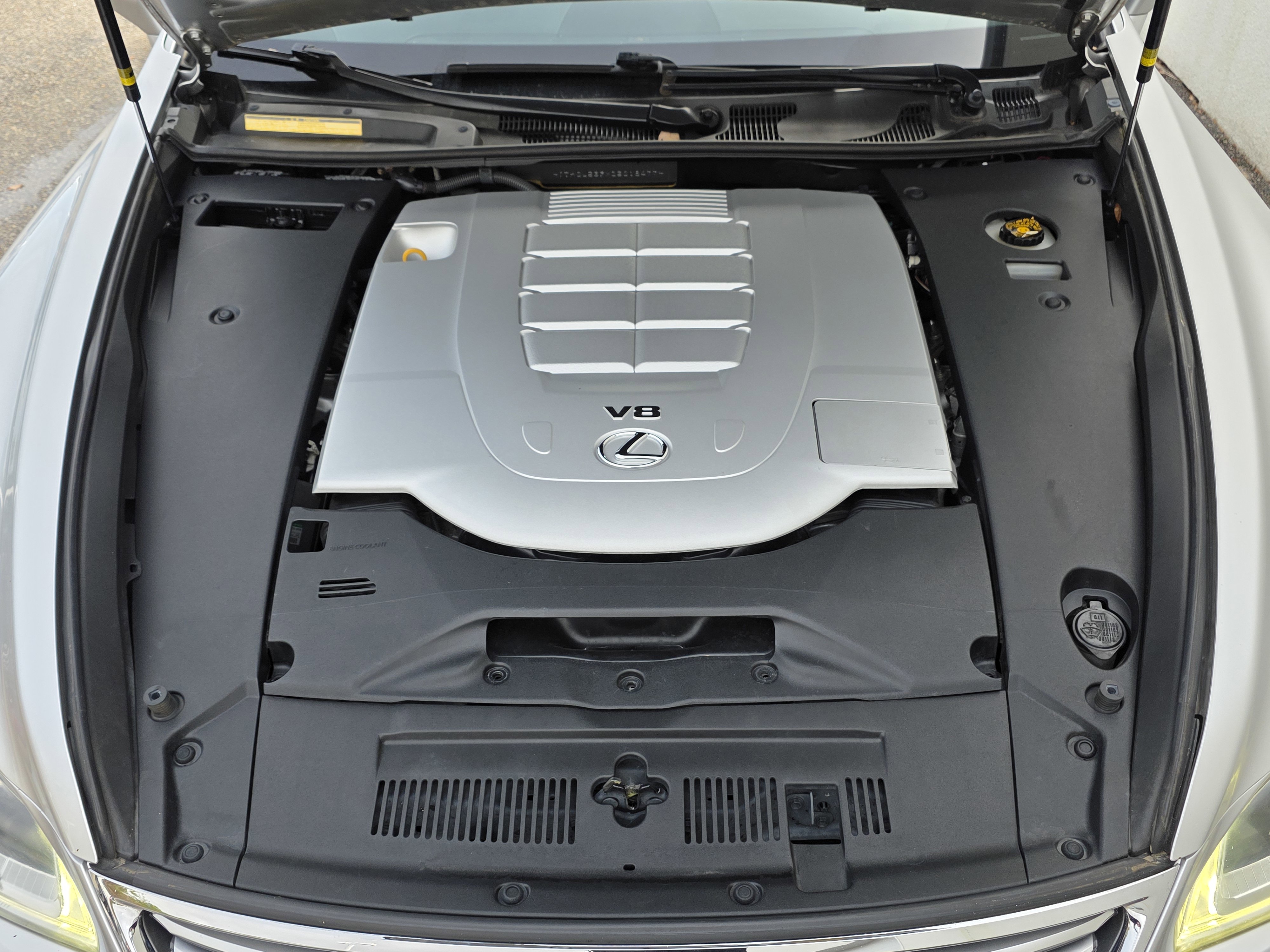 Used 2013 Lexus LS 460 AWD image 46