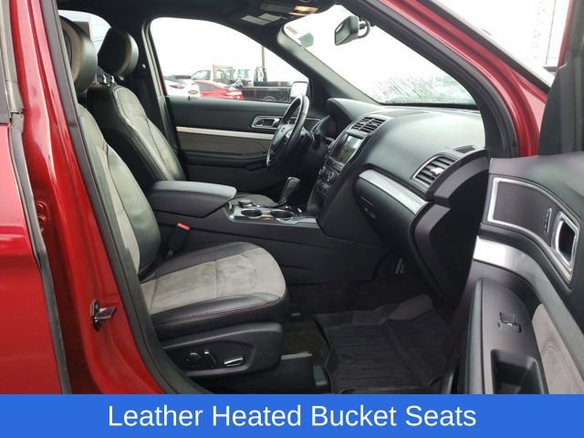 Used 2017 Ford Explorer XLT w/ Equipment Group 202A image 21