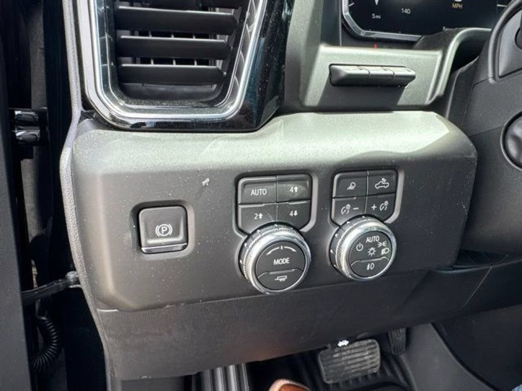 New 2026 GMC Sierra 1500 Denali Ultimate w/ LPO, Black Badging Package AWD/4WD image 26