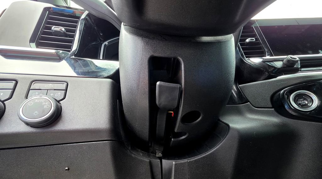 Used 2024 Chevrolet Silverado 1500 LT w/ Protection Package AWD/4WD image 26