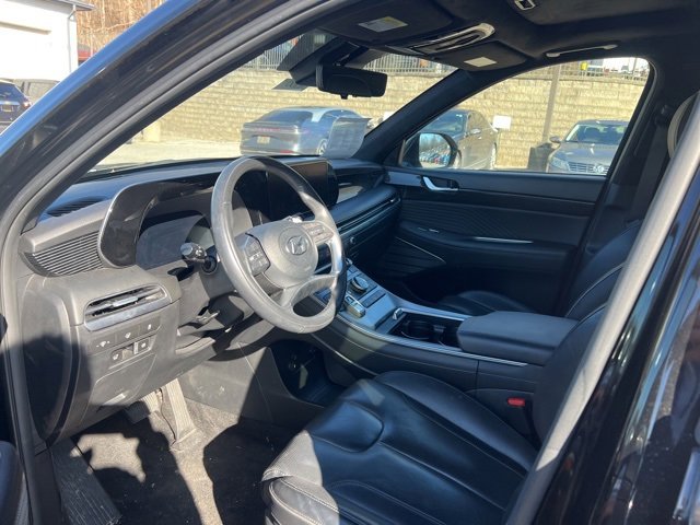 Used 2024 Hyundai Palisade Calligraphy image 6