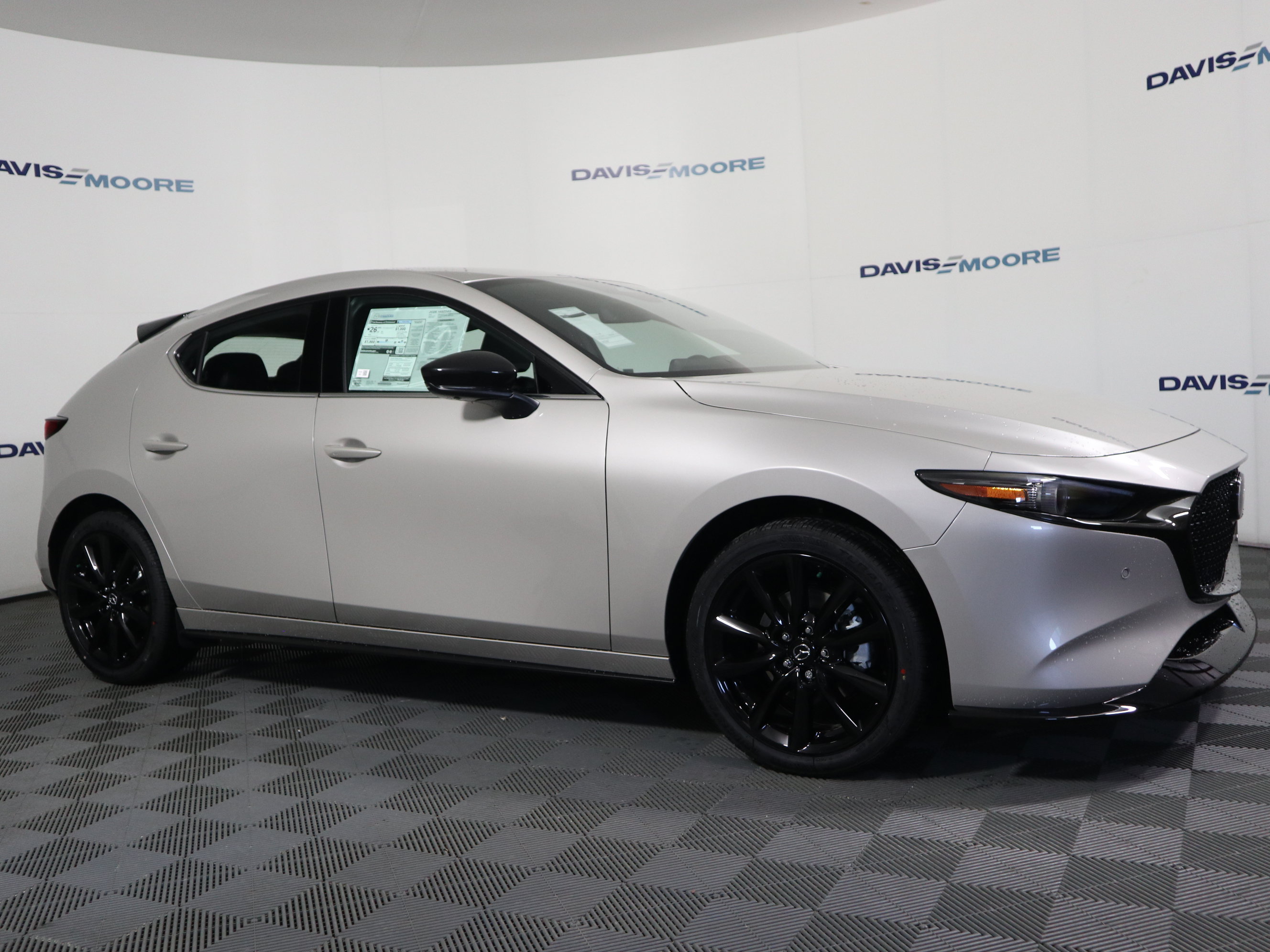 New 2026 MAZDA MAZDA3 Hatchback w/Premium Plus Pkg AWD/4WD image 3