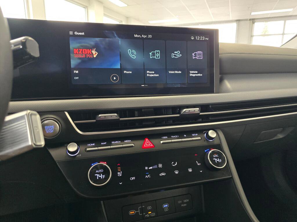 Used 2024 Hyundai Sonata SEL FWD image 25