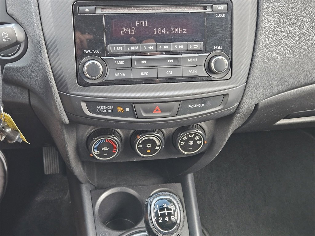 Used 2016 Mitsubishi Outlander Sport ES image 20