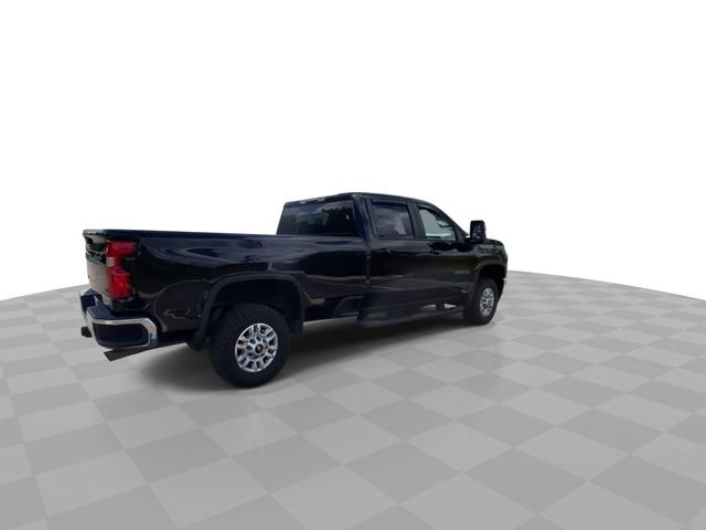 Used 2022 Chevrolet Silverado 2500 LT w/ All Star Edition AWD/4WD image 2