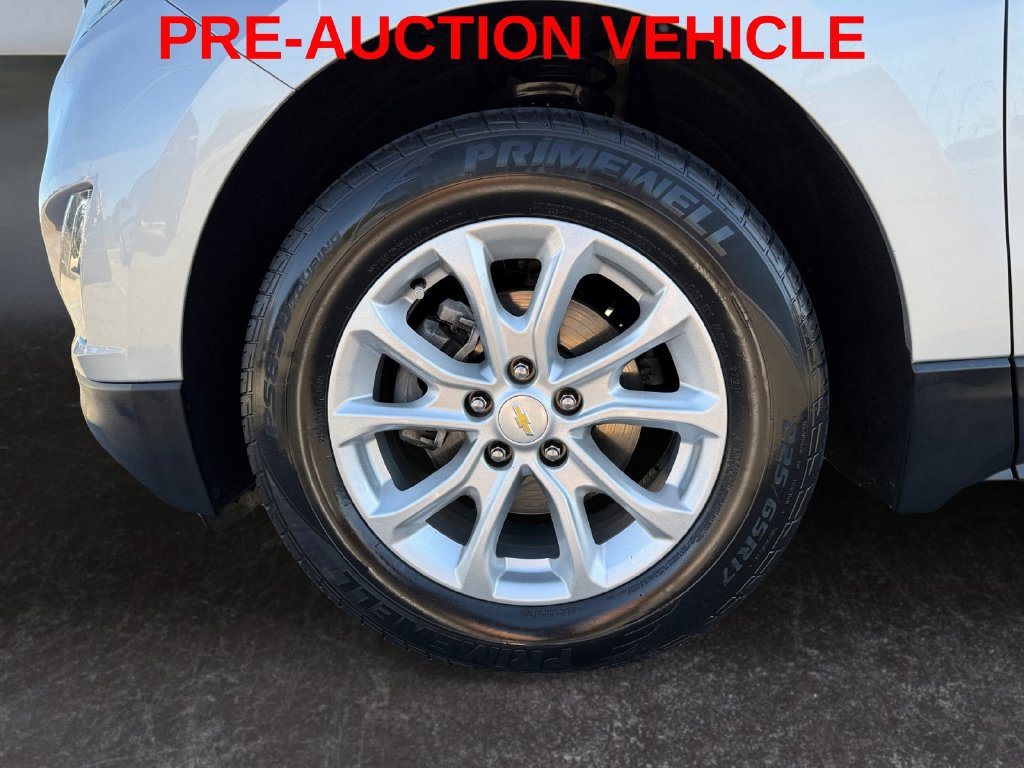 Used 2019 Chevrolet Equinox LT w/ Driver Convenience Package FWD image 9