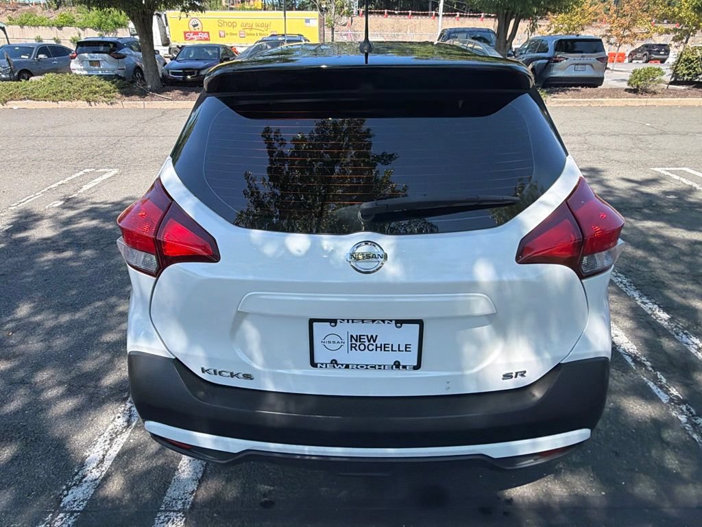 Used 2019 Nissan Kicks SR FWD image 6