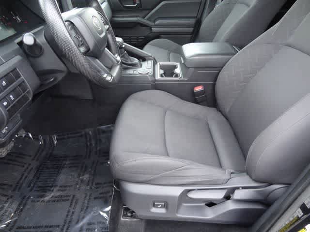 Used 2024 Toyota Tacoma SR5 image 6