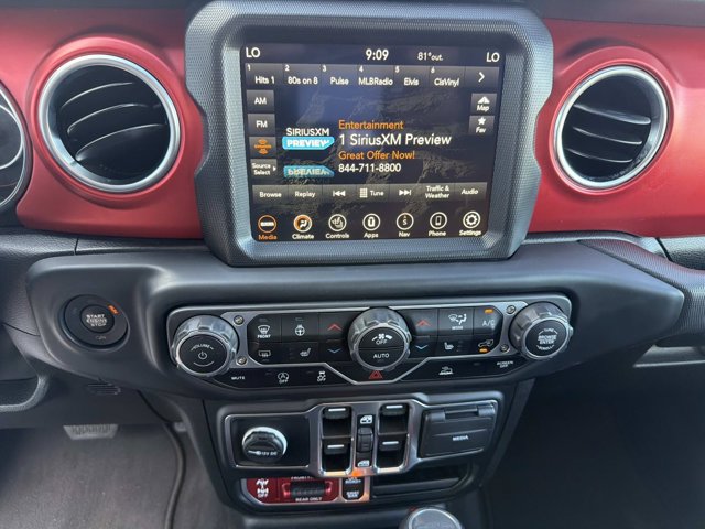 Used 2023 Jeep Gladiator Rubicon w/ LED Lighting Group AWD/4WD image 29