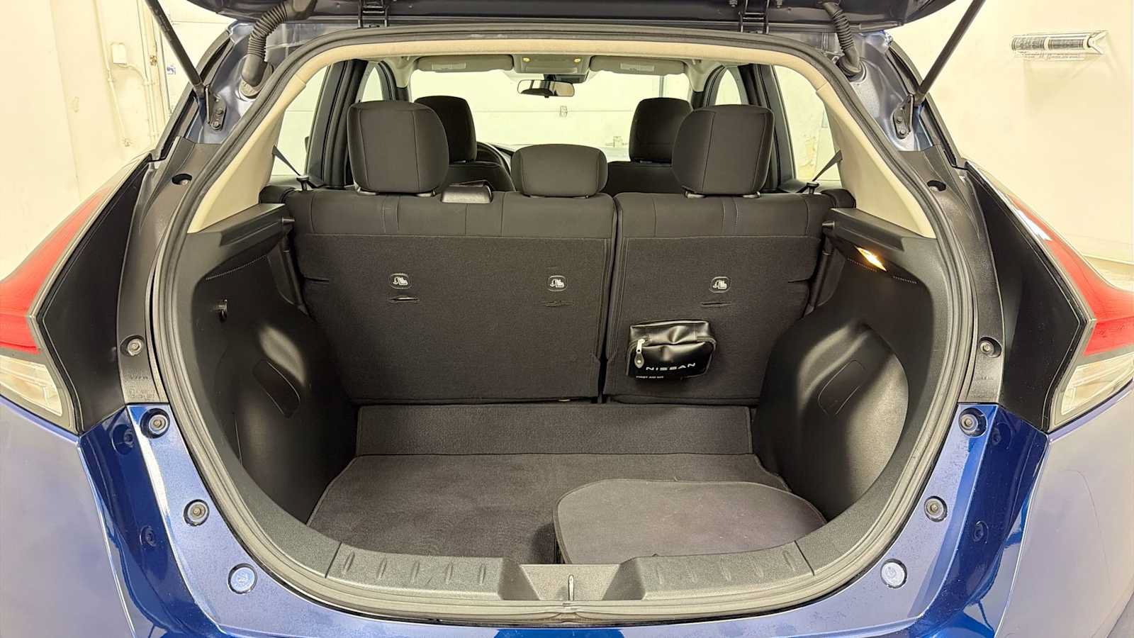 Used 2022 Nissan Leaf S FWD image 26