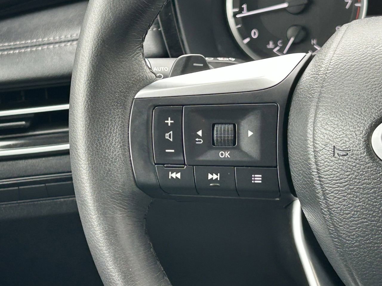 Certified 2025 INFINITI QX60 Pure image 28