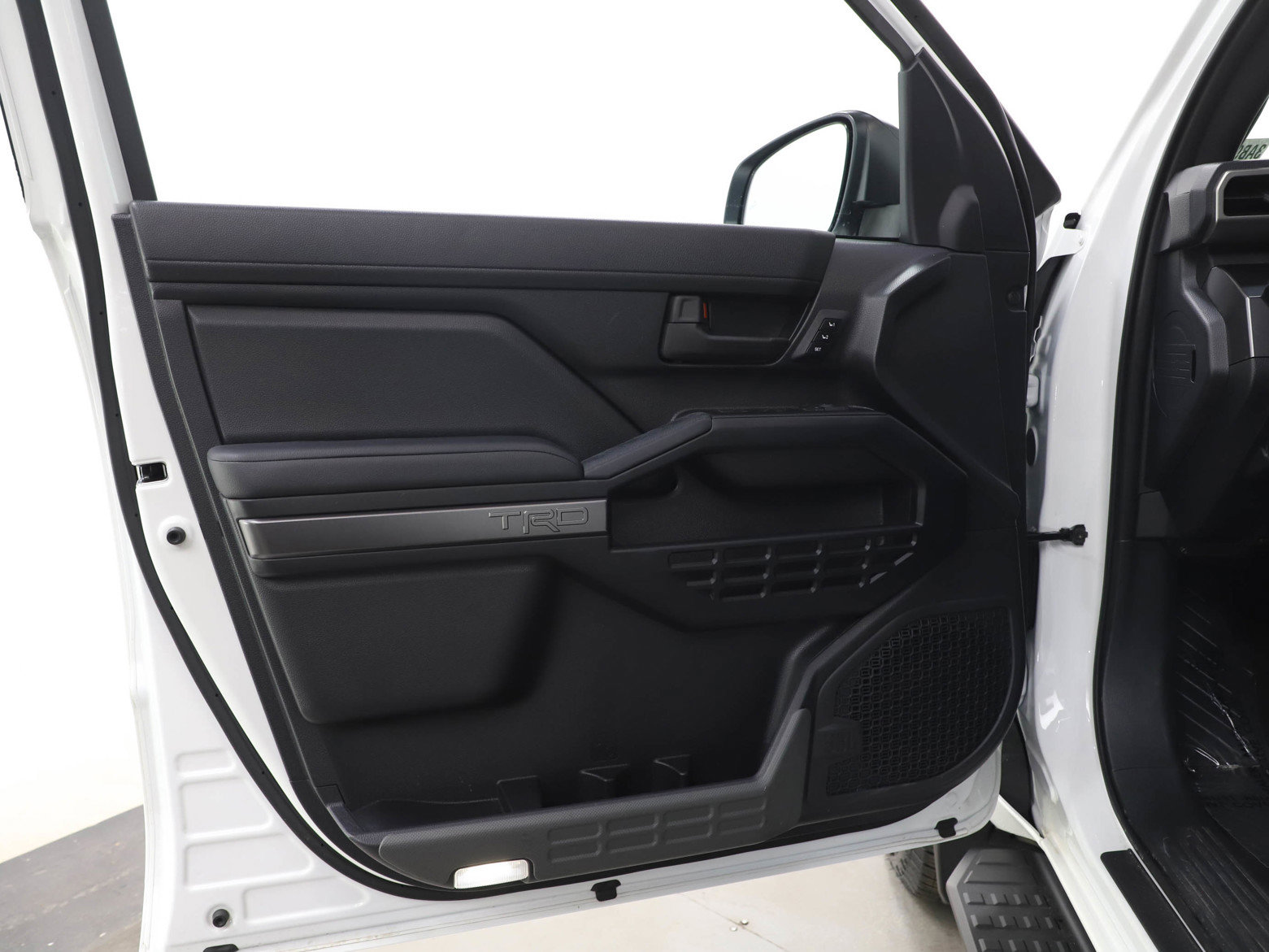 Used 2025 Toyota 4Runner TRD Off-Road Premium image 20