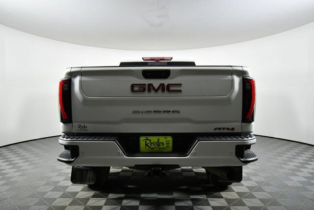 Used 2025 GMC Sierra 2500 AT4 w/ AT4 Premium Plus Package image 12