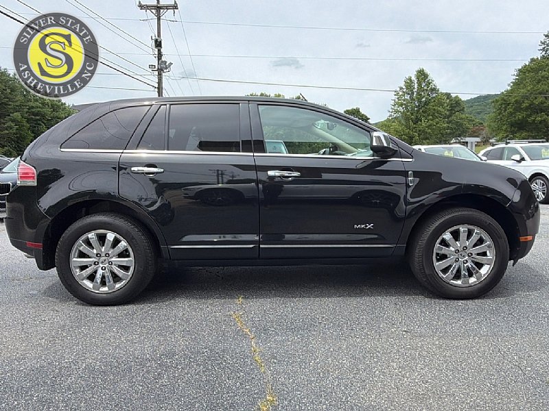 Used 2010 Lincoln MKX AWD image 7