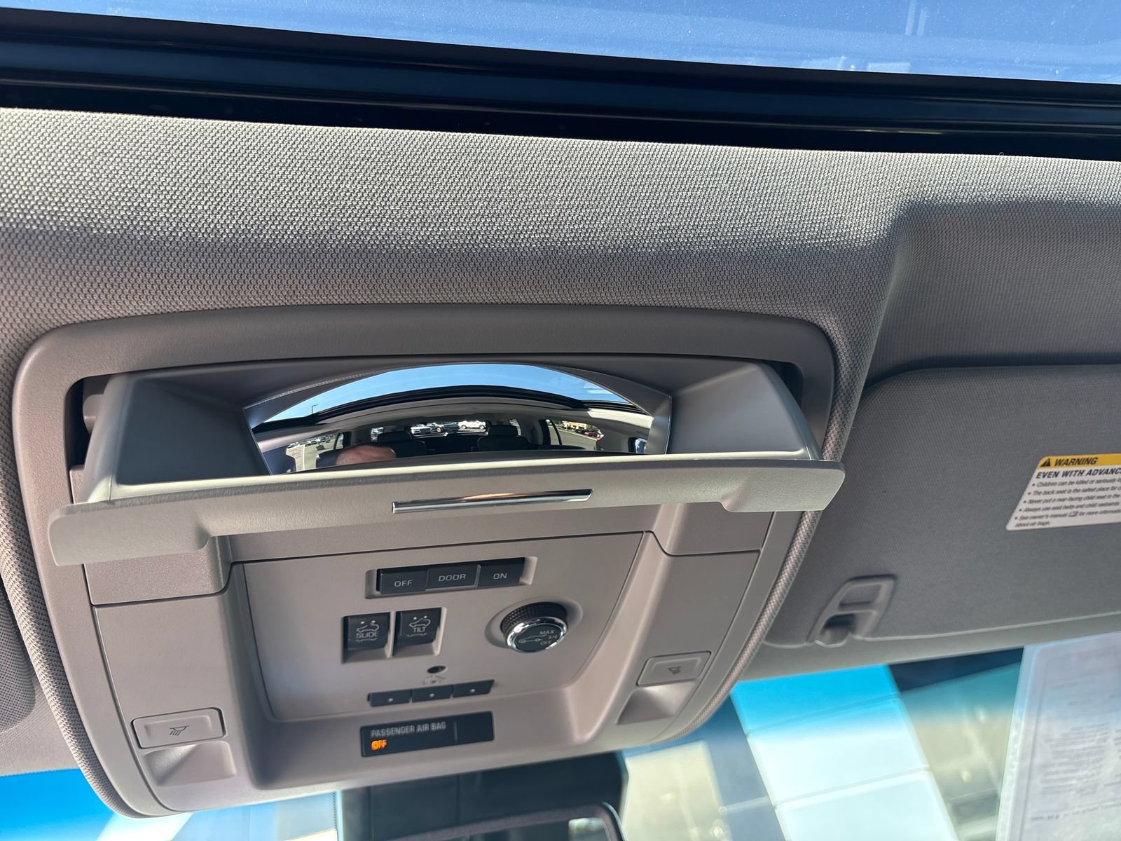 Used 2020 GMC Yukon SLT AWD/4WD image 45
