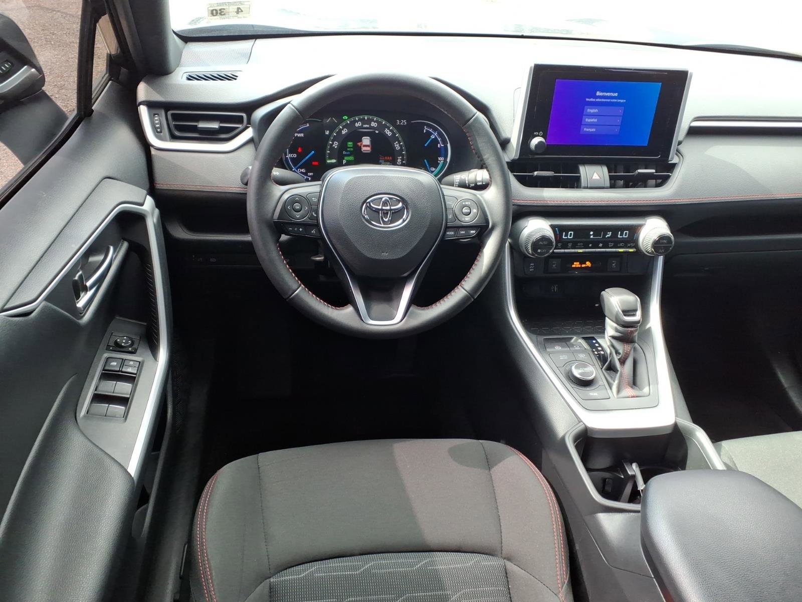 Certified 2025 Toyota RAV4 SE AWD/4WD image 8