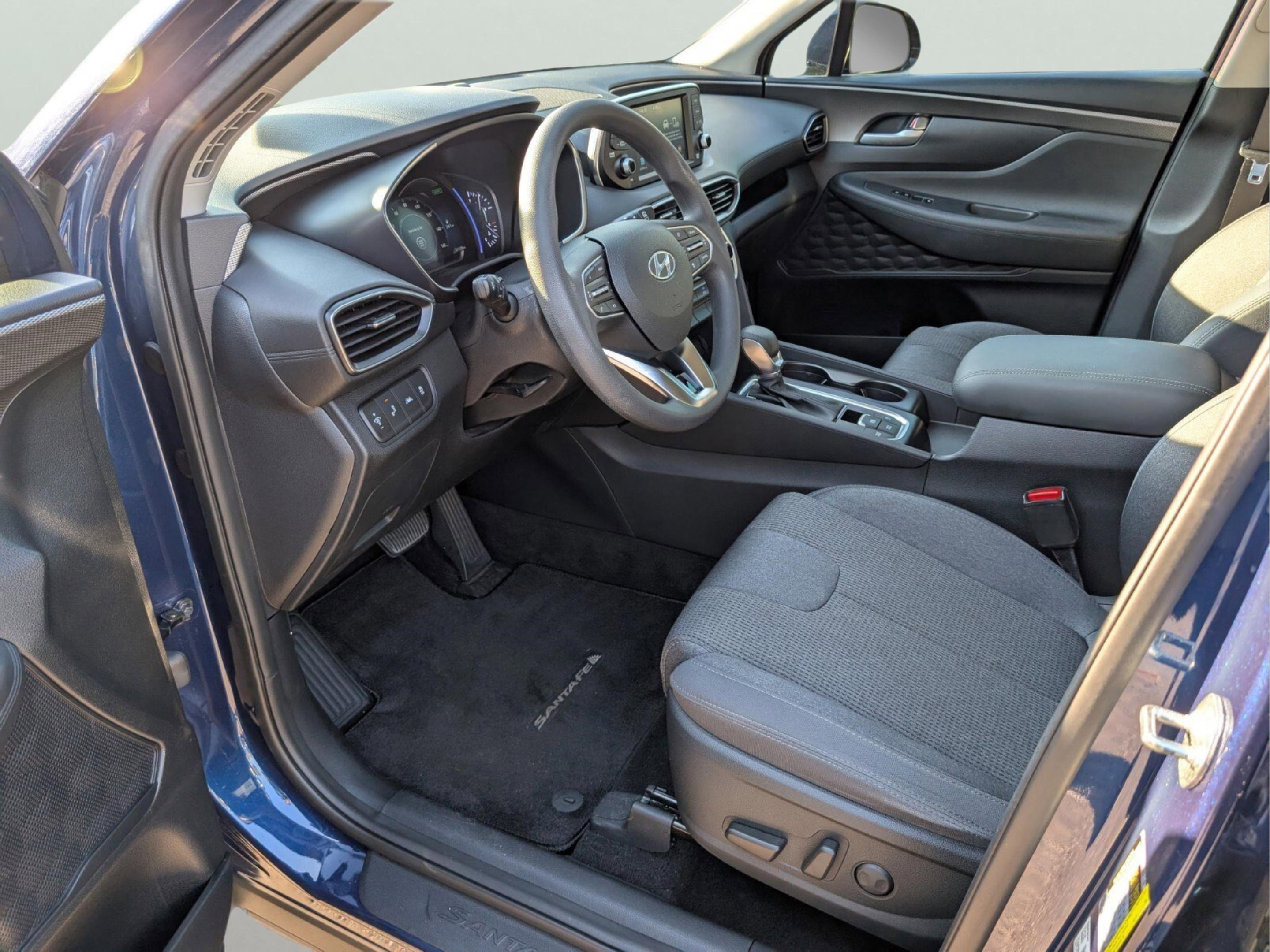 Used 2020 Hyundai Santa Fe SEL image 12