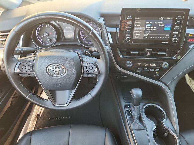 Used 2021 Toyota Camry SE FWD image 11