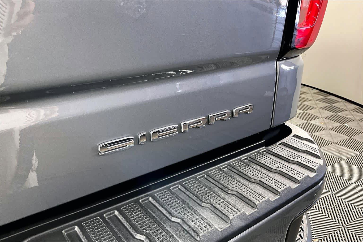 Certified 2023 GMC Sierra 1500 Denali AWD/4WD image 30