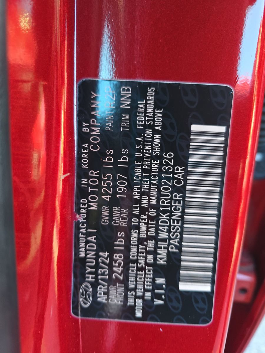 Used 2024 Hyundai Elantra N image 19