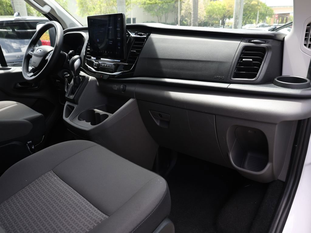 Used 2024 Ford Transit 350 XLT image 19
