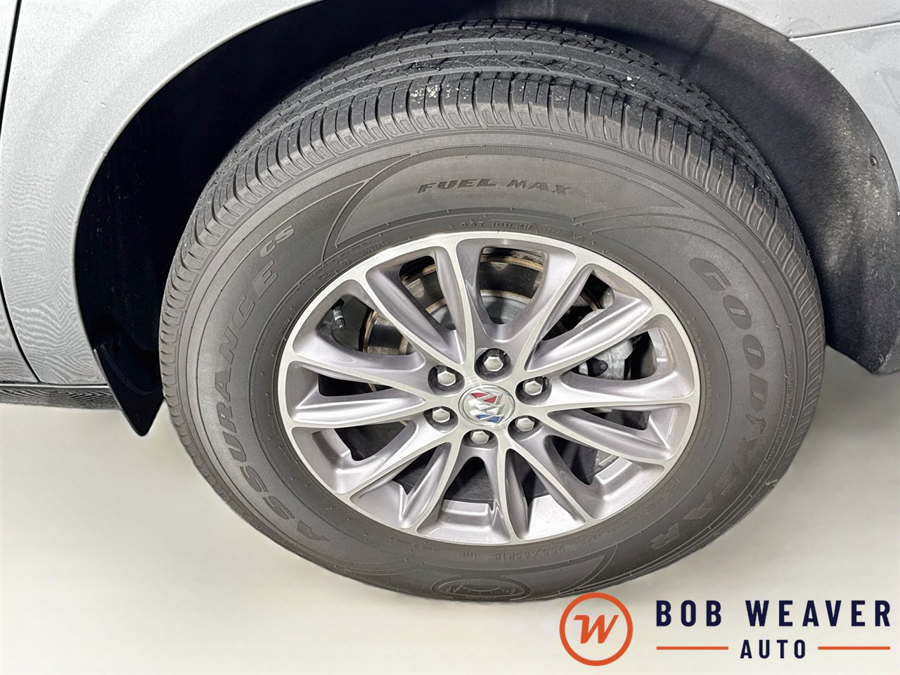 Used 2023 Buick Enclave Essence AWD/4WD image 38