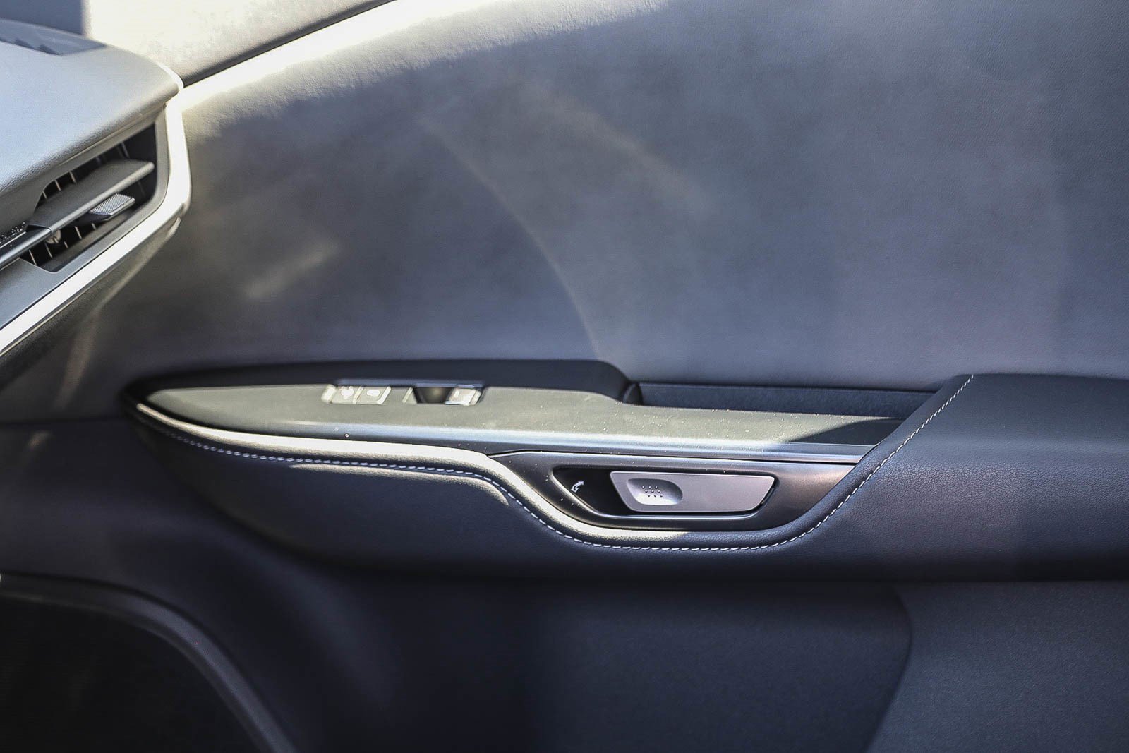 Used 2024 Lexus RZ 300e Premium FWD image 21