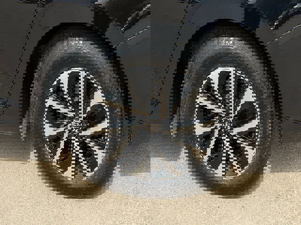 Used 2025 Volkswagen Jetta S image 8