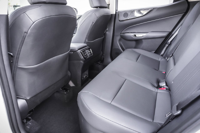Certified 2026 Lexus NX 350h AWD w/ Accessory Package (2T) image 19