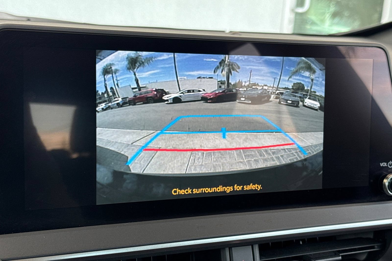 Used 2023 Toyota Prius Prime Premium FWD image 24
