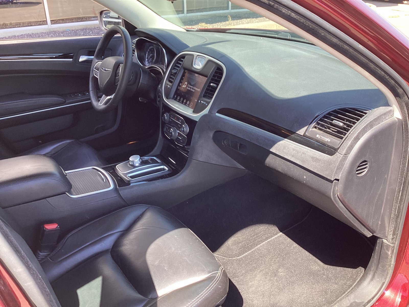 Used 2023 Chrysler 300 Touring L AWD/4WD image 15
