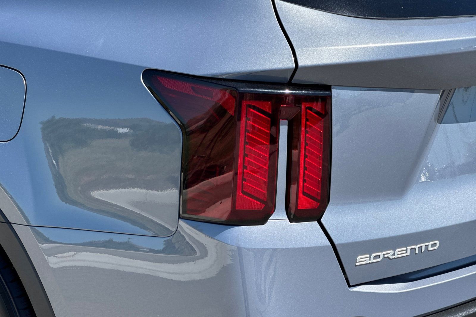 Used 2024 Kia Sorento S image 35
