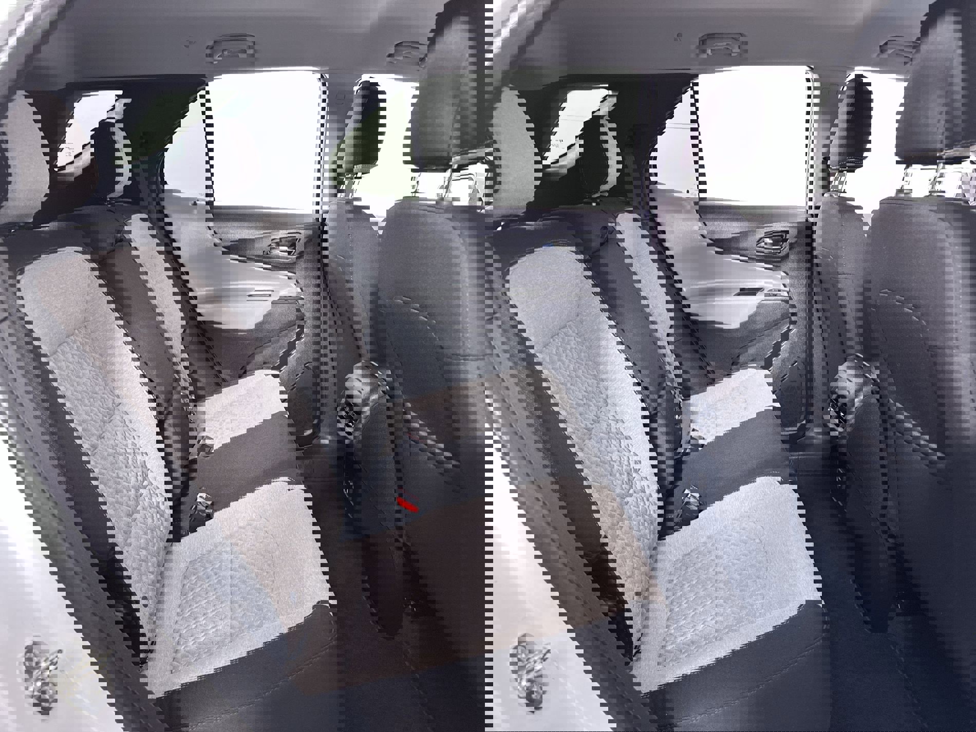 Used 2023 Chevrolet Equinox LT image 64