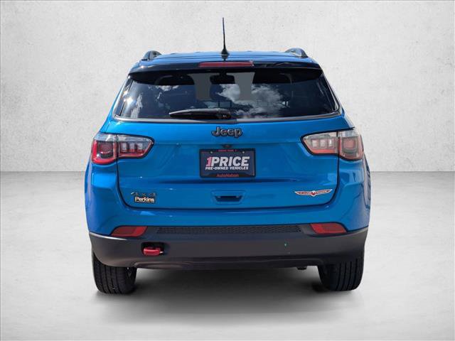 Used 2018 Jeep Compass Trailhawk w/ Leather Interior Group AWD/4WD image 6