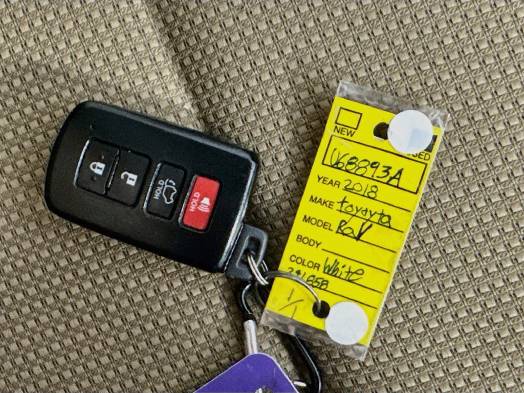 Used 2018 Toyota RAV4 XLE w/ Convenience Package AWD/4WD image 36