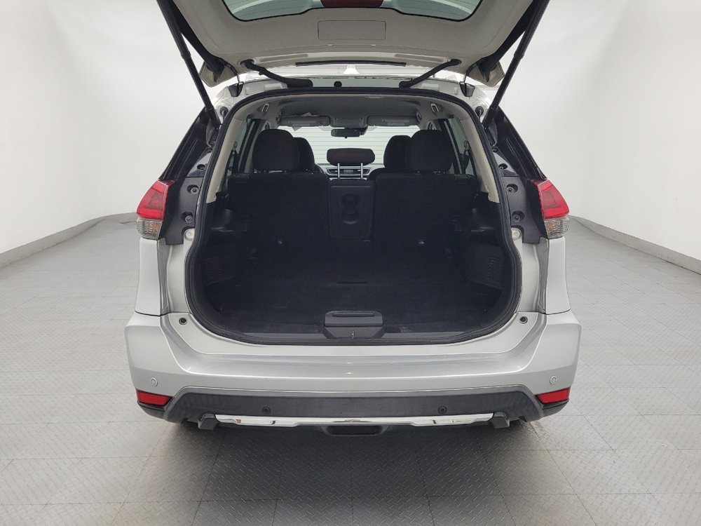 Used 2020 Nissan Rogue SV AWD/4WD image 29