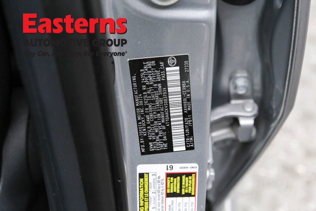 Used 2025 Toyota Camry LE FWD image 34