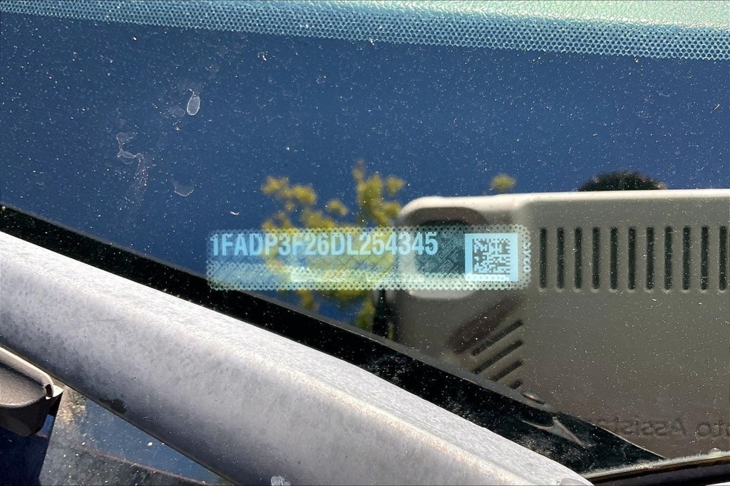 Used 2013 Ford Focus SE FWD image 30
