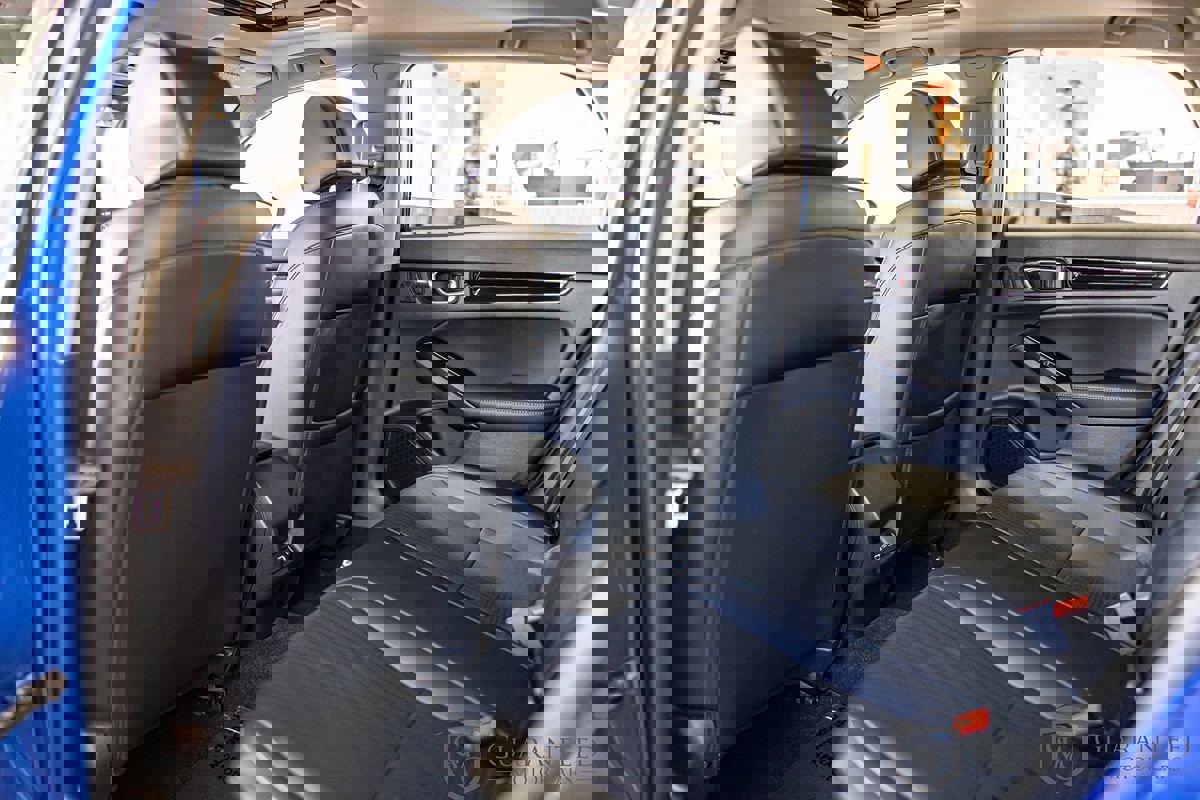 Used 2022 Honda Civic Touring image 32