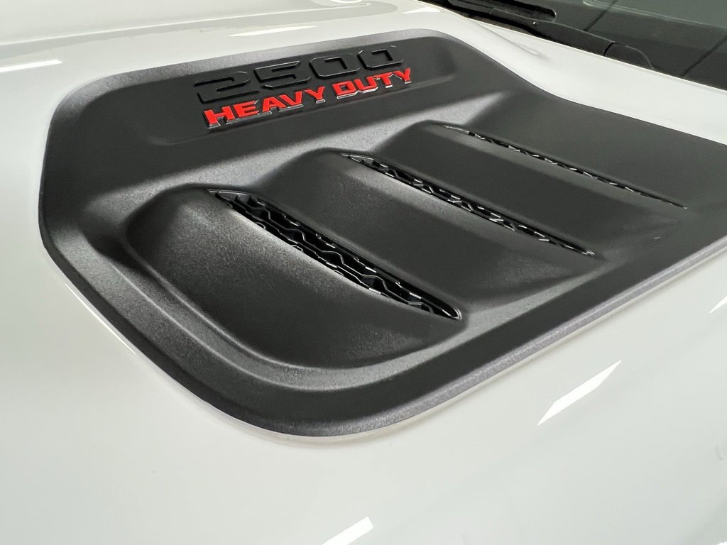 Used 2024 RAM 2500 Limited image 16