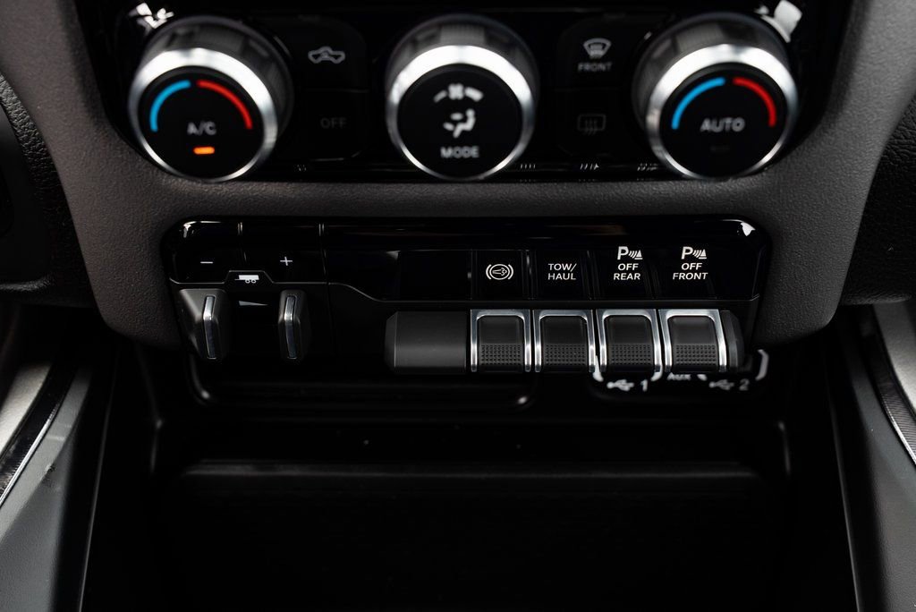 Used 2023 RAM 2500 Rebel image 18