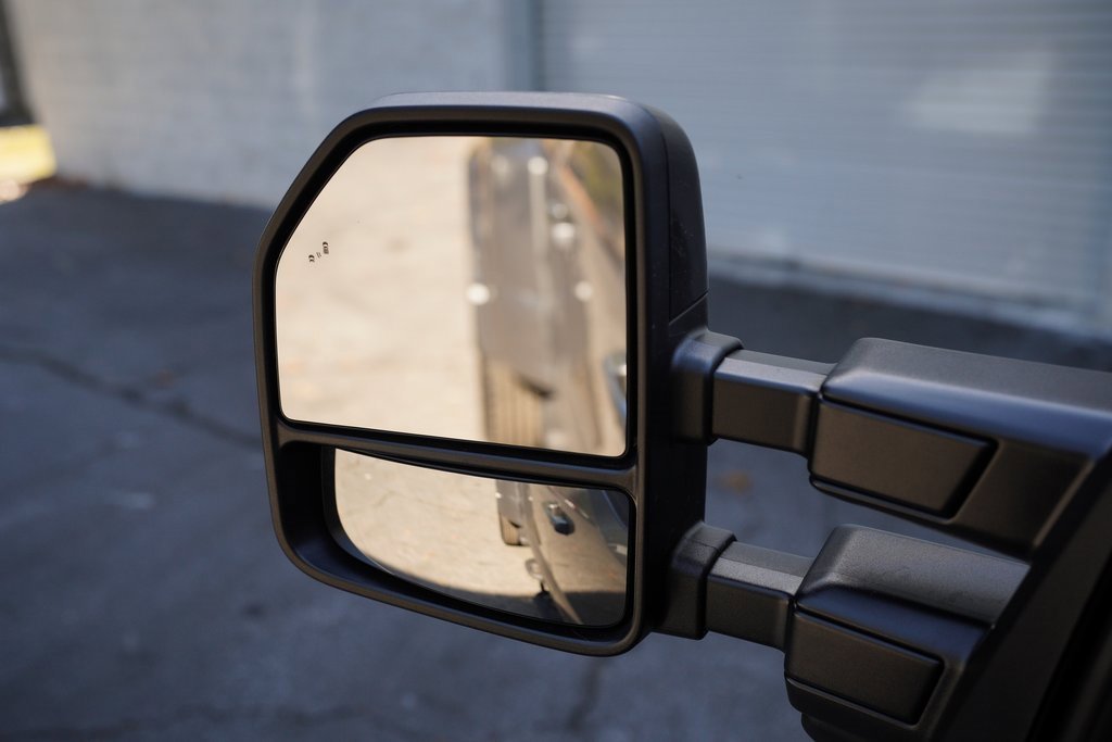 Used 2025 Ford F350 Lariat image 37