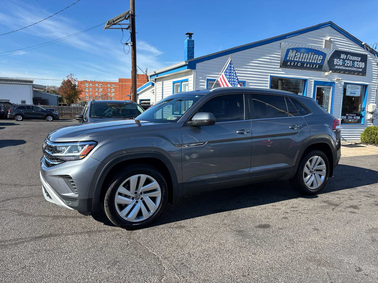 Used 2021 Volkswagen Atlas Cross Sport SE image 4