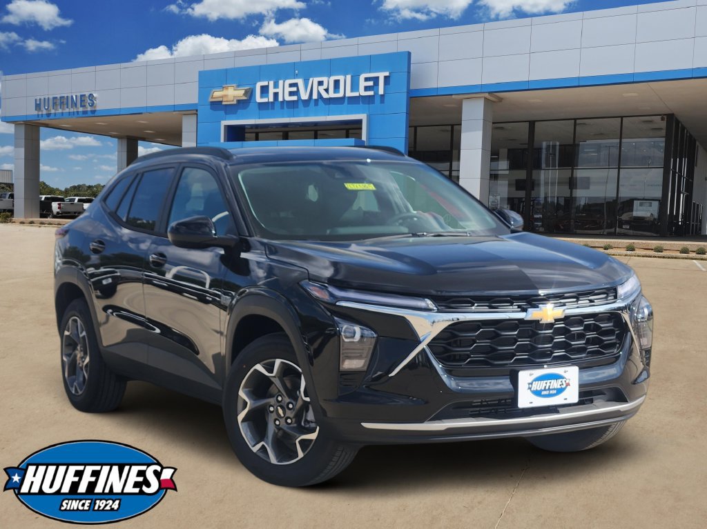 New 2026 Chevrolet Trax LT w/ Driver Confidence Package FWD image 1