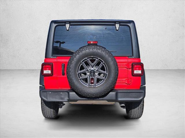 Used 2024 Jeep Wrangler Sport S image 7