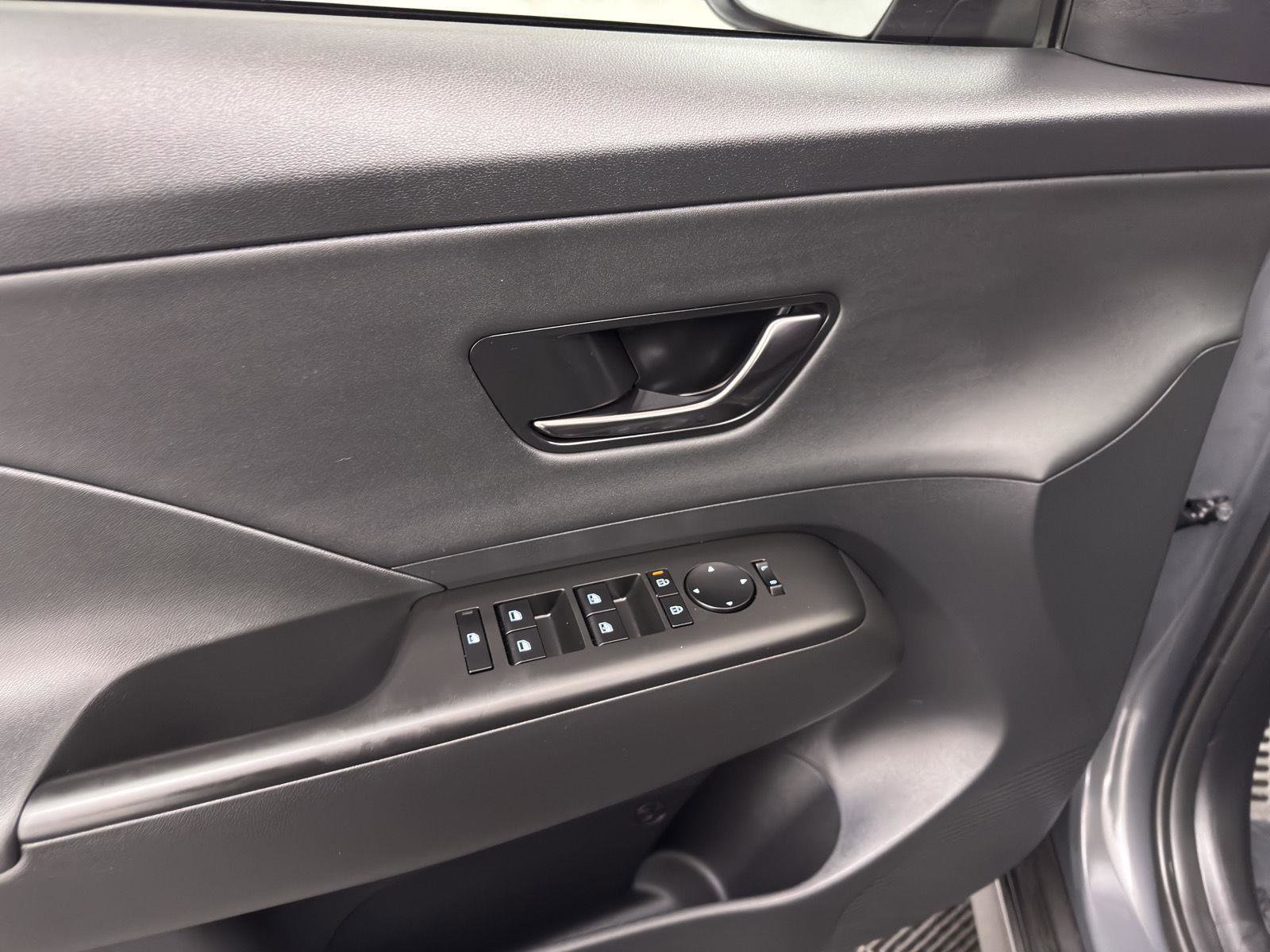 Used 2025 Hyundai Kona N Line S image 18