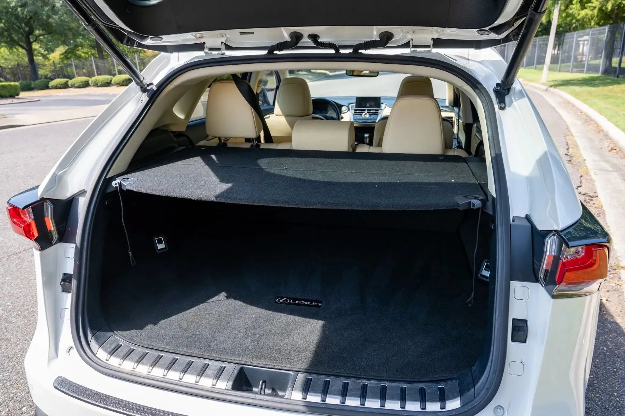 Used 2016 Lexus NX 200t FWD w/ Premium Package image 15